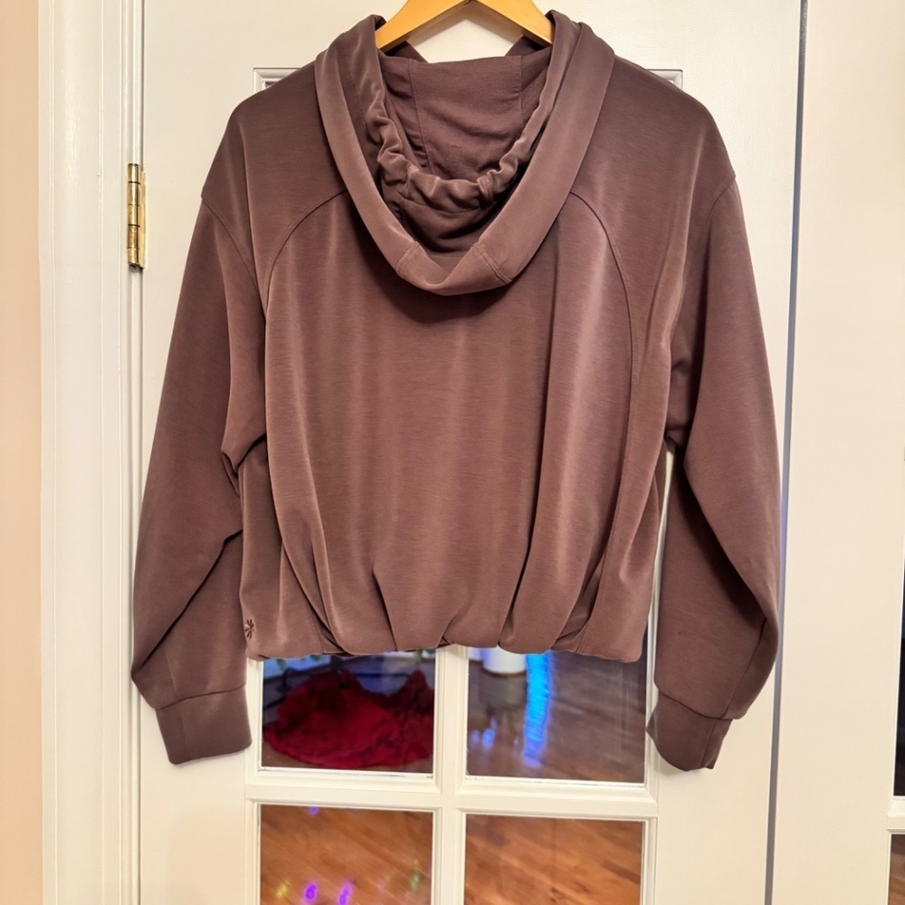 Athleta Seasoft Bubble Hem Hoodie Sweatshirt, Smoky Rose, Size XS - Picture 4 of 5